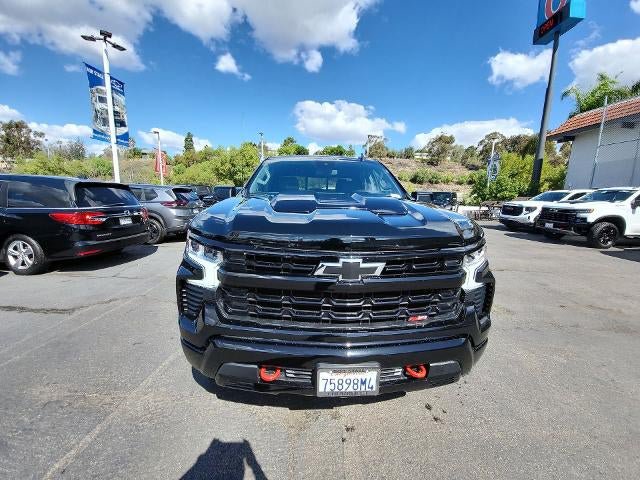 Used 2026 Chevrolet Silverado 1500 LT Trail Boss w/ Convenience Package II AWD/4WD image 3