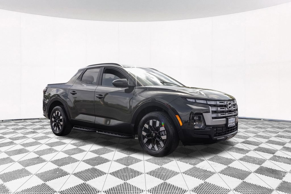 Certified 2025 Hyundai Santa Cruz SEL FWD image 12