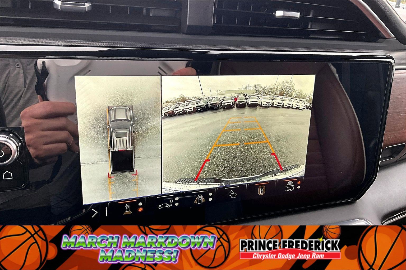 Used 2025 GMC Sierra 1500 Denali Ultimate image 18