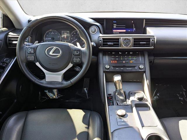 Used 2018 Lexus IS 300 RWD image 17