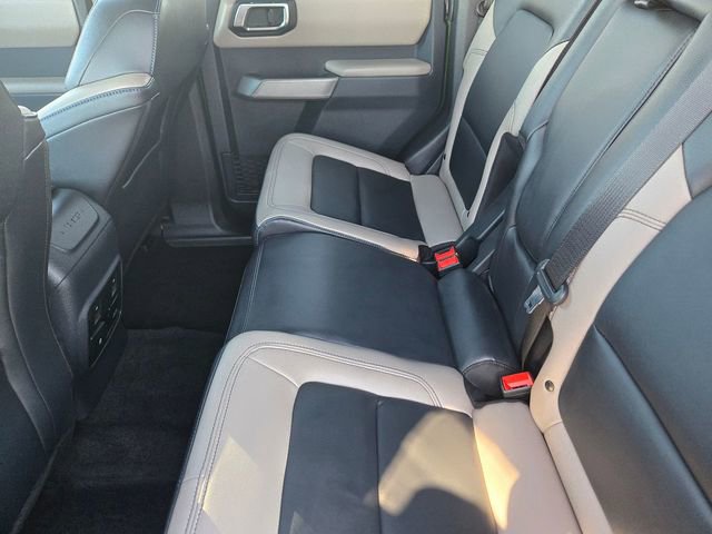 Used 2023 Ford Bronco Wildtrak image 9