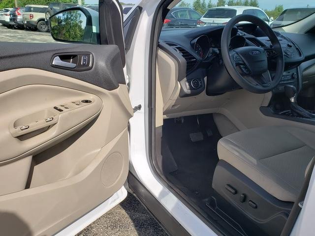 Used 2017 Ford Escape SE AWD/4WD image 11