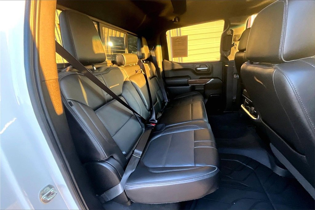 Used 2020 Chevrolet Silverado 1500 High Country w/ Safety Package II image 26