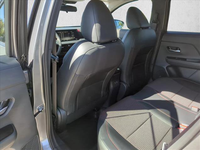 New 2026 Nissan Kicks SR image 14