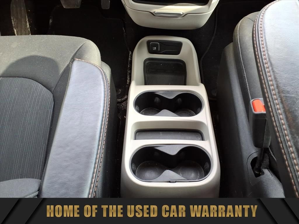 Used 2019 Chrysler Pacifica LX image 26