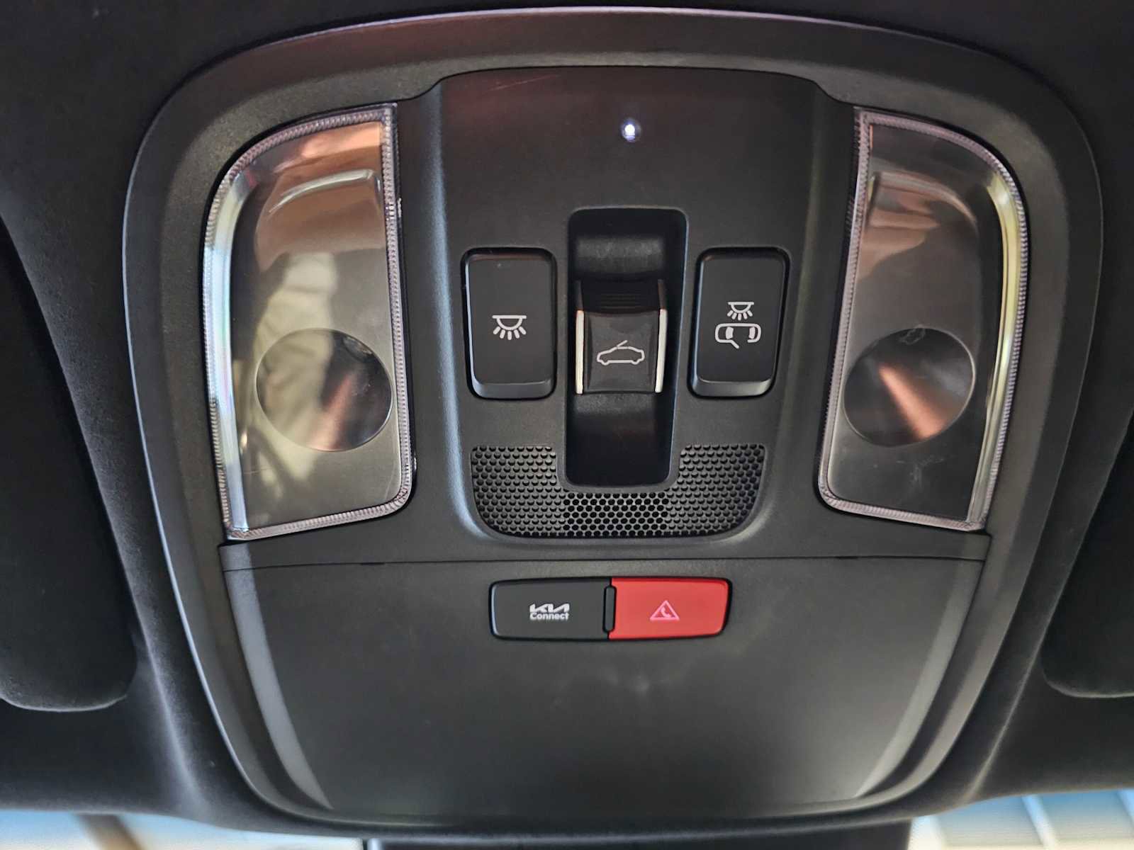 Used 2023 Kia Stinger GT2 w/ Option Group 015 image 32