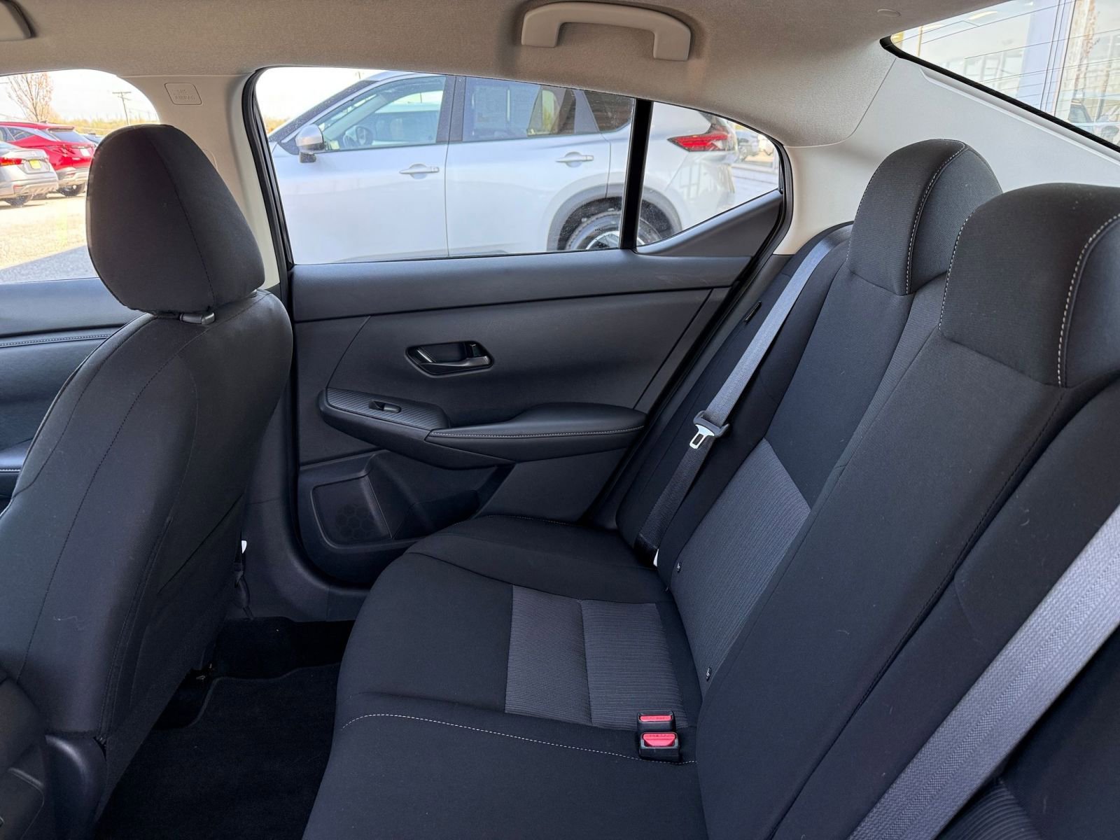 Used 2025 Nissan Sentra SV image 39