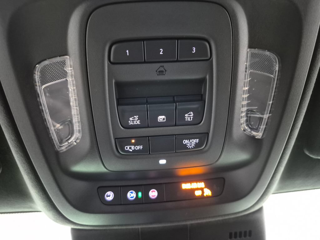 New 2026 Cadillac CT5 V w/ Technology Package AWD/4WD image 25