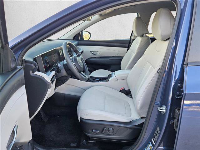 Used 2025 Hyundai Tucson SEL FWD image 15