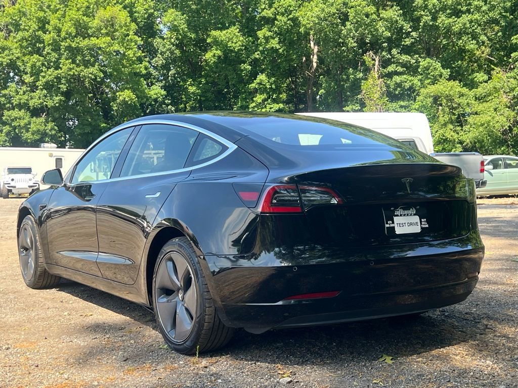 Used 2018 Tesla Model 3 Mid Range RWD image 3