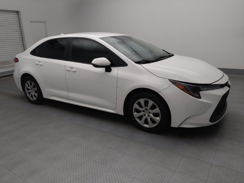 Used 2022 Toyota Corolla LE image 11