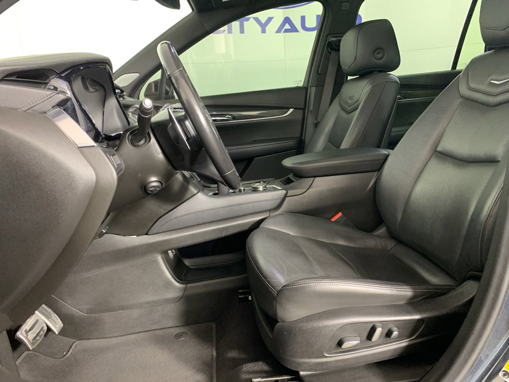 Used 2020 Cadillac XT6 Sport image 16