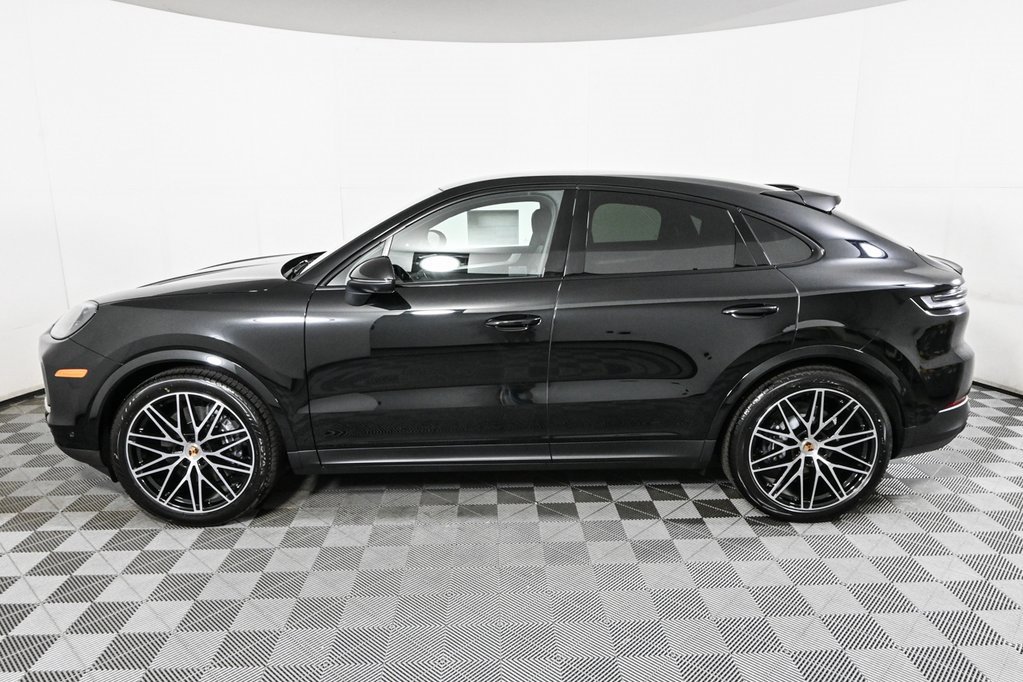 Certified 2025 Porsche Cayenne Coupe video 2