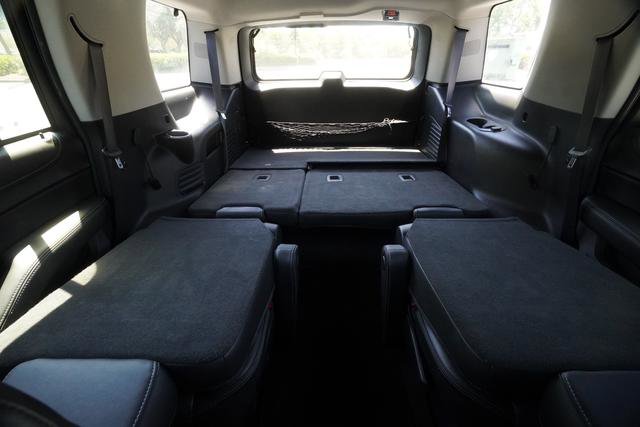 Used 2018 GMC Yukon Denali RWD image 37