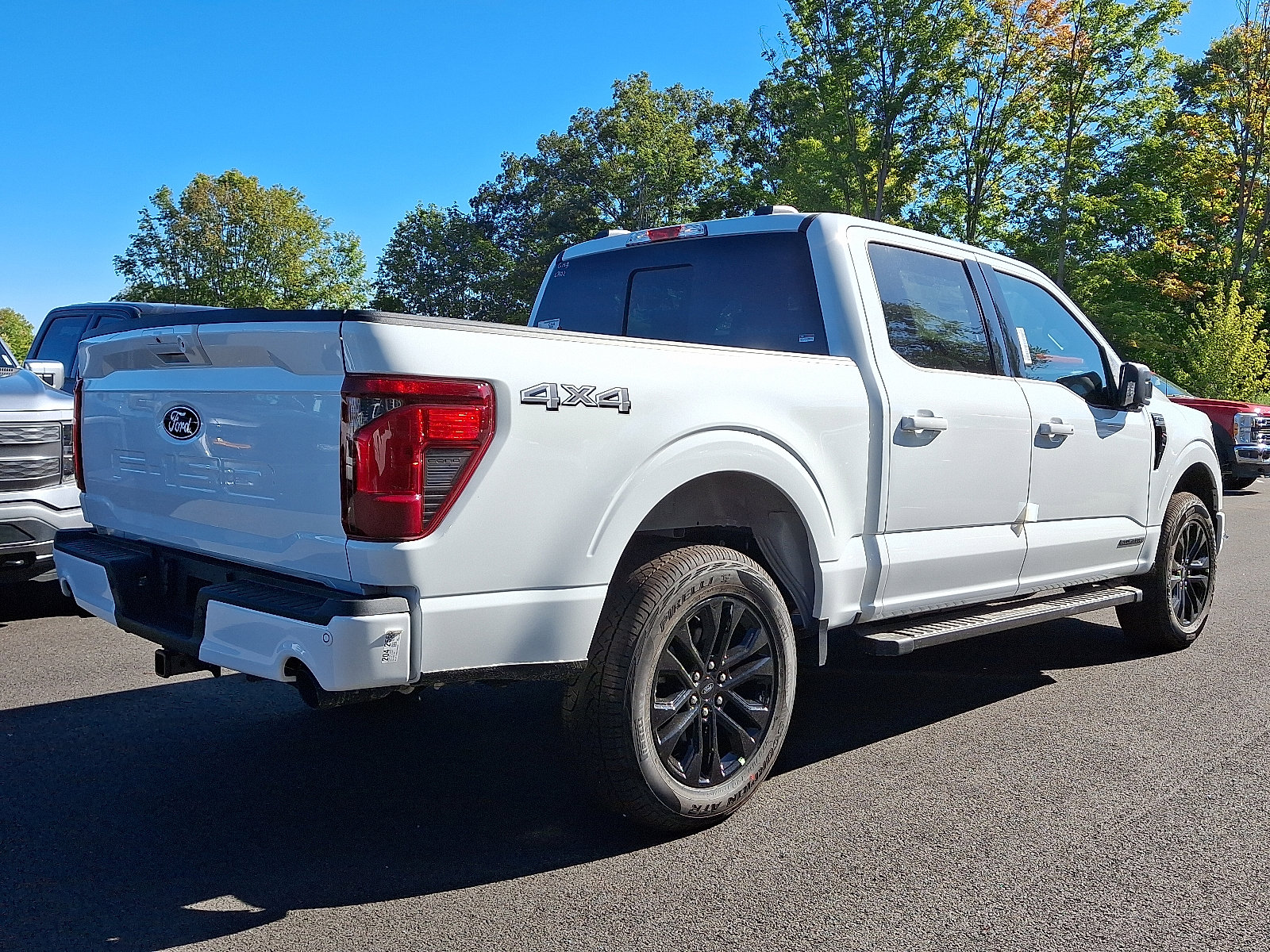 New 2025 Ford F150 XLT w/ Equipment Group 302A MID image 4
