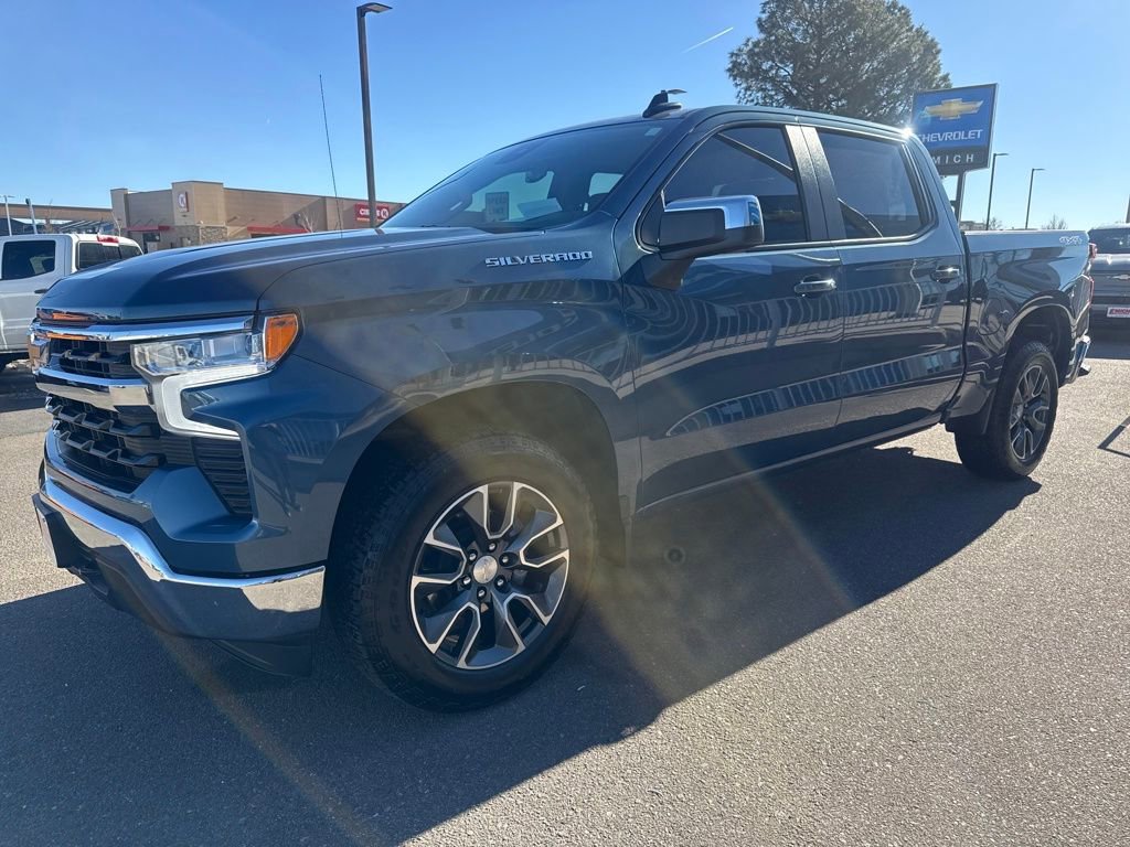 Used 2024 Chevrolet Silverado 1500 LT