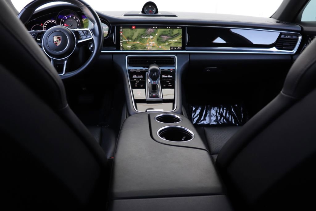 Used 2019 Porsche Panamera 4 AWD/4WD image 69