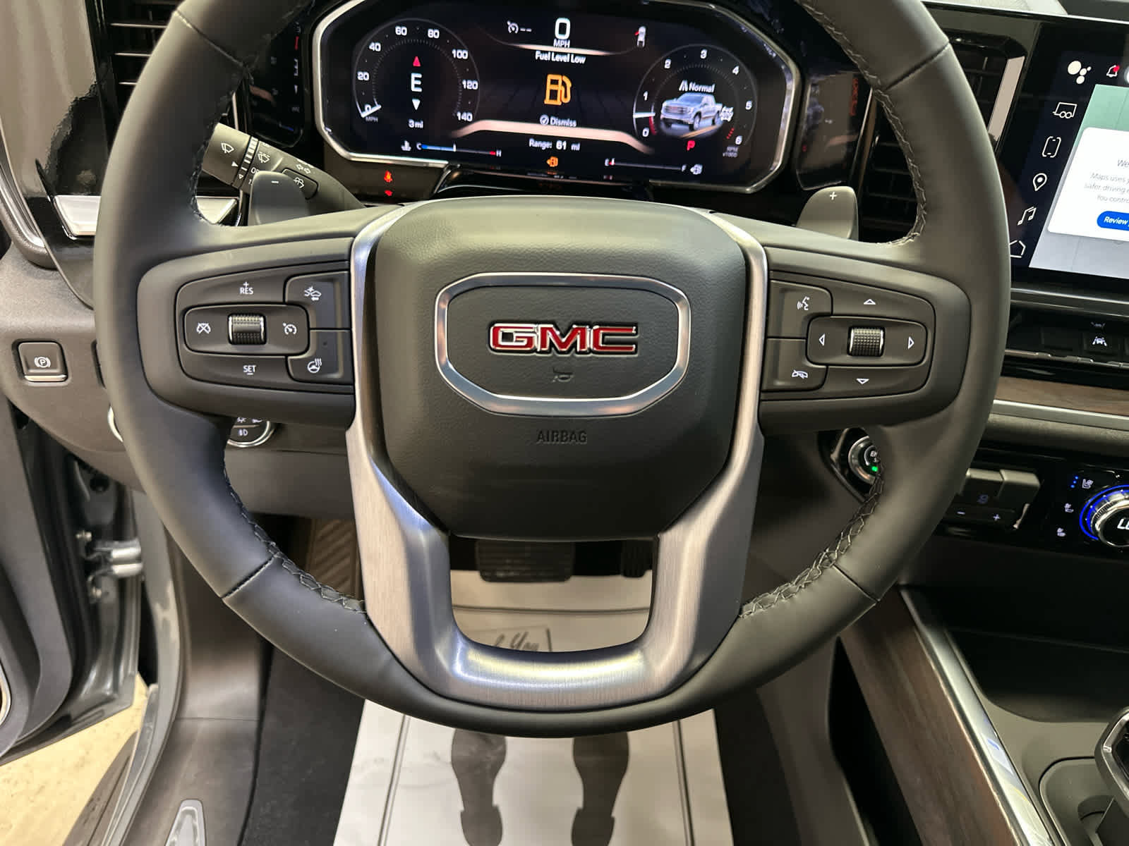 New 2026 GMC Sierra 1500 SLT w/ SLT Convenience Package image 13