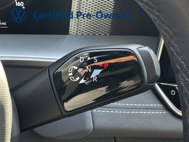 Certified 2026 Volkswagen Tiguan SE R-Line FWD image 22