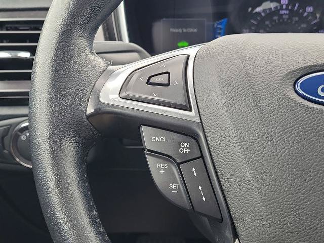 Certified 2020 Ford Fusion Titanium FWD image 25