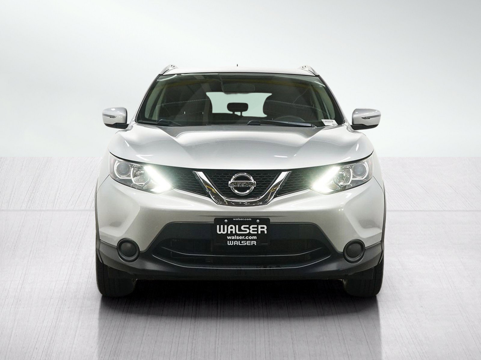 Used 2017 Nissan Rogue Sport SV AWD/4WD image 8