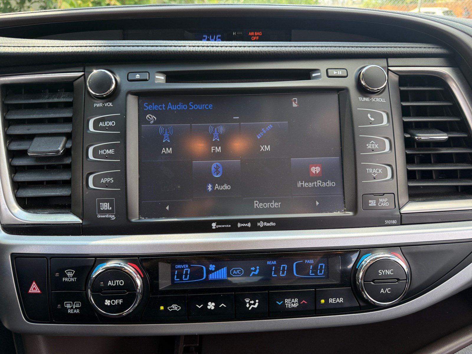 Used 2018 Toyota Highlander Limited Platinum AWD/4WD image 26