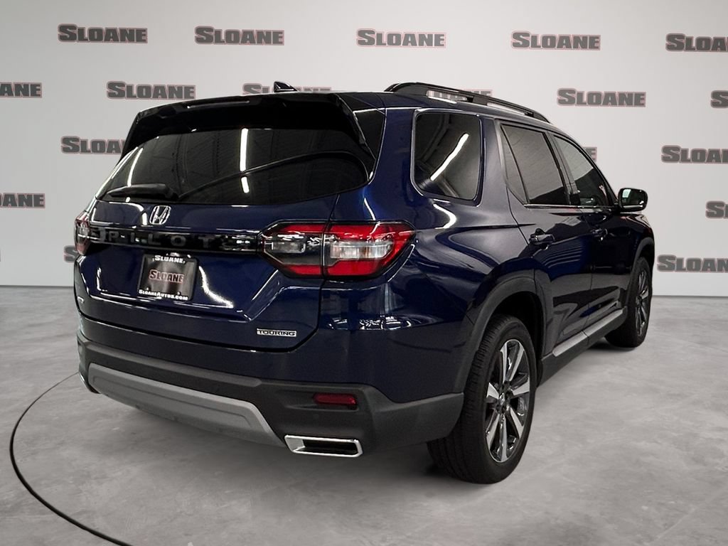 Certified 2023 Honda Pilot Touring image 5