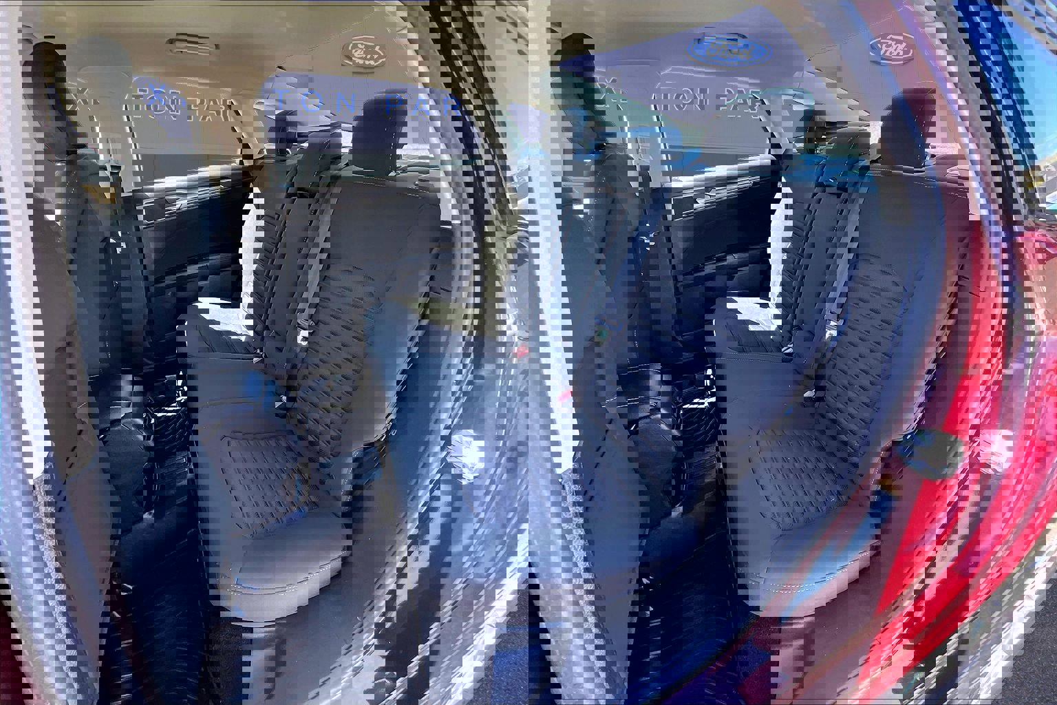 Used 2017 Ford Fusion SE image 23