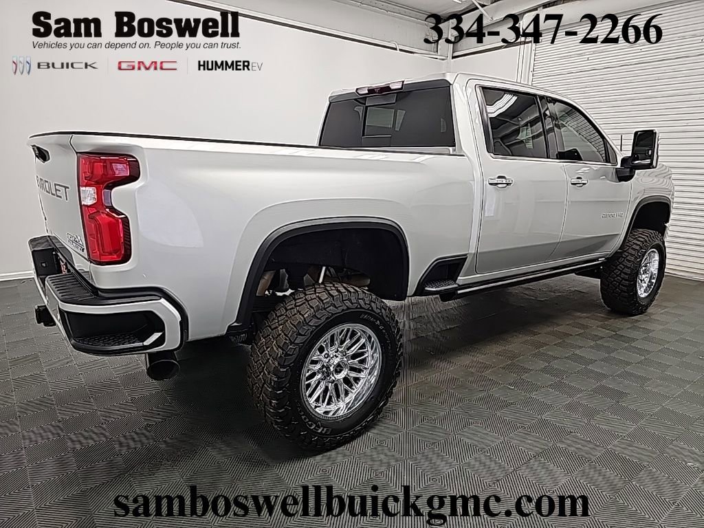 Used 2022 Chevrolet Silverado 2500 High Country image 8