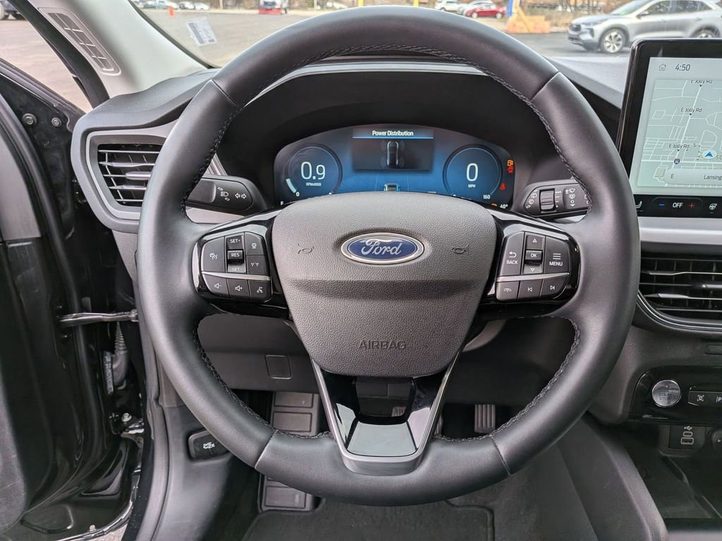 Used 2024 Ford Escape Platinum AWD/4WD image 17