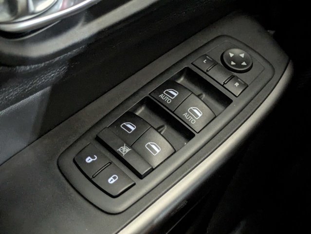 Certified 2020 Jeep Cherokee Limited FWD image 24