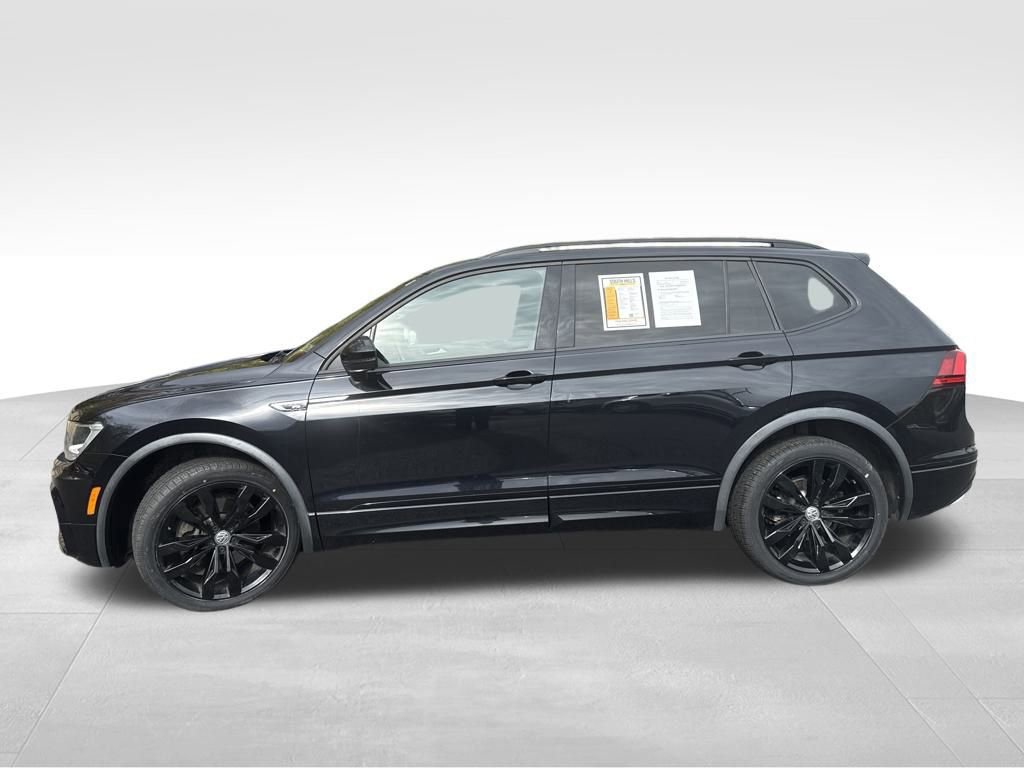 Used 2020 Volkswagen Tiguan SE R-Line image 4