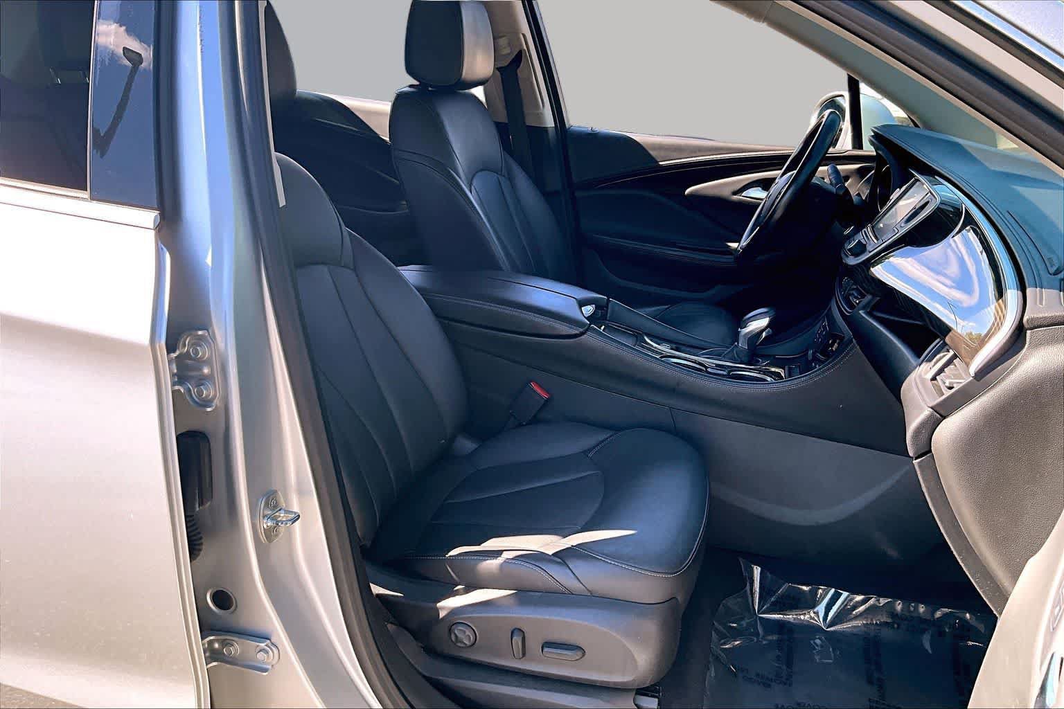 Used 2019 Buick Envision Essence AWD/4WD image 9