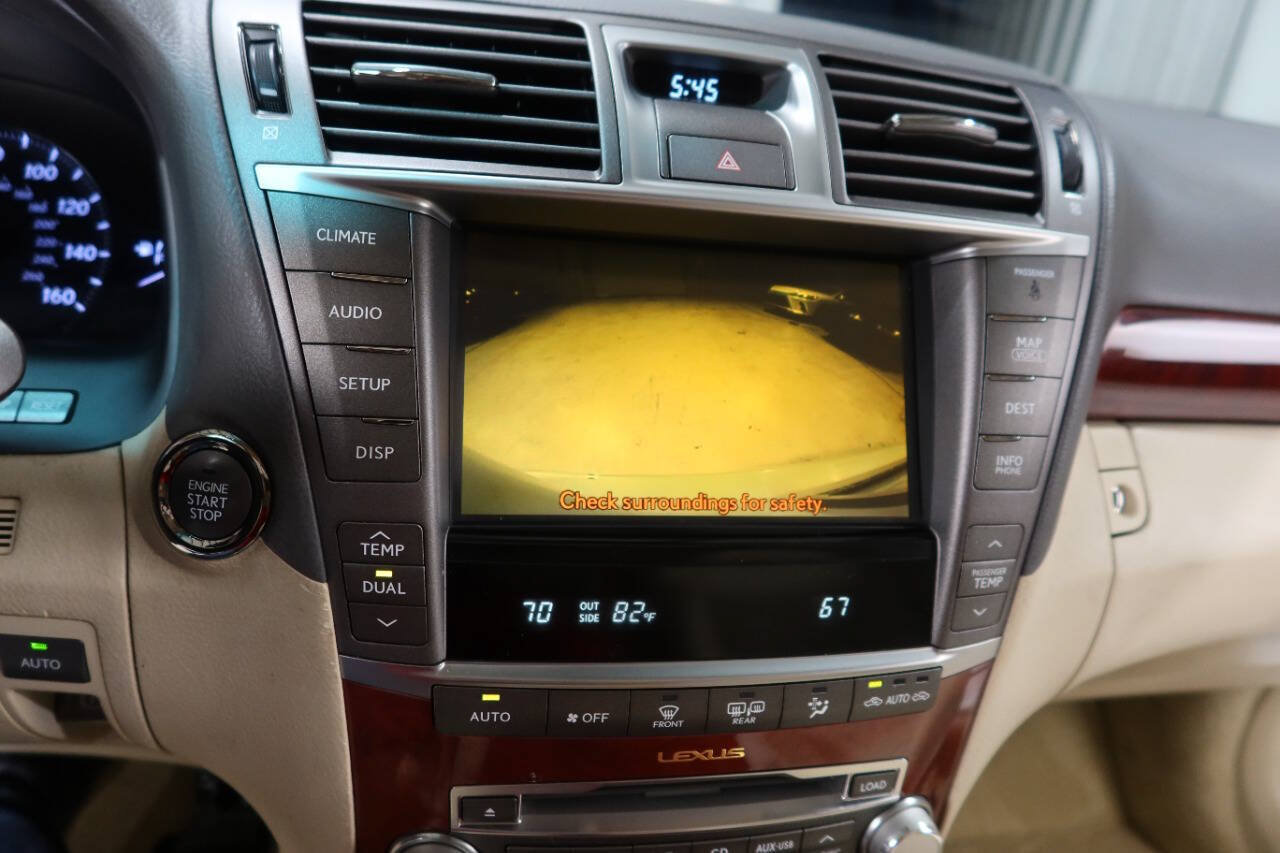 Used 2012 Lexus LS 460 w/ Comfort Pkg RWD image 22