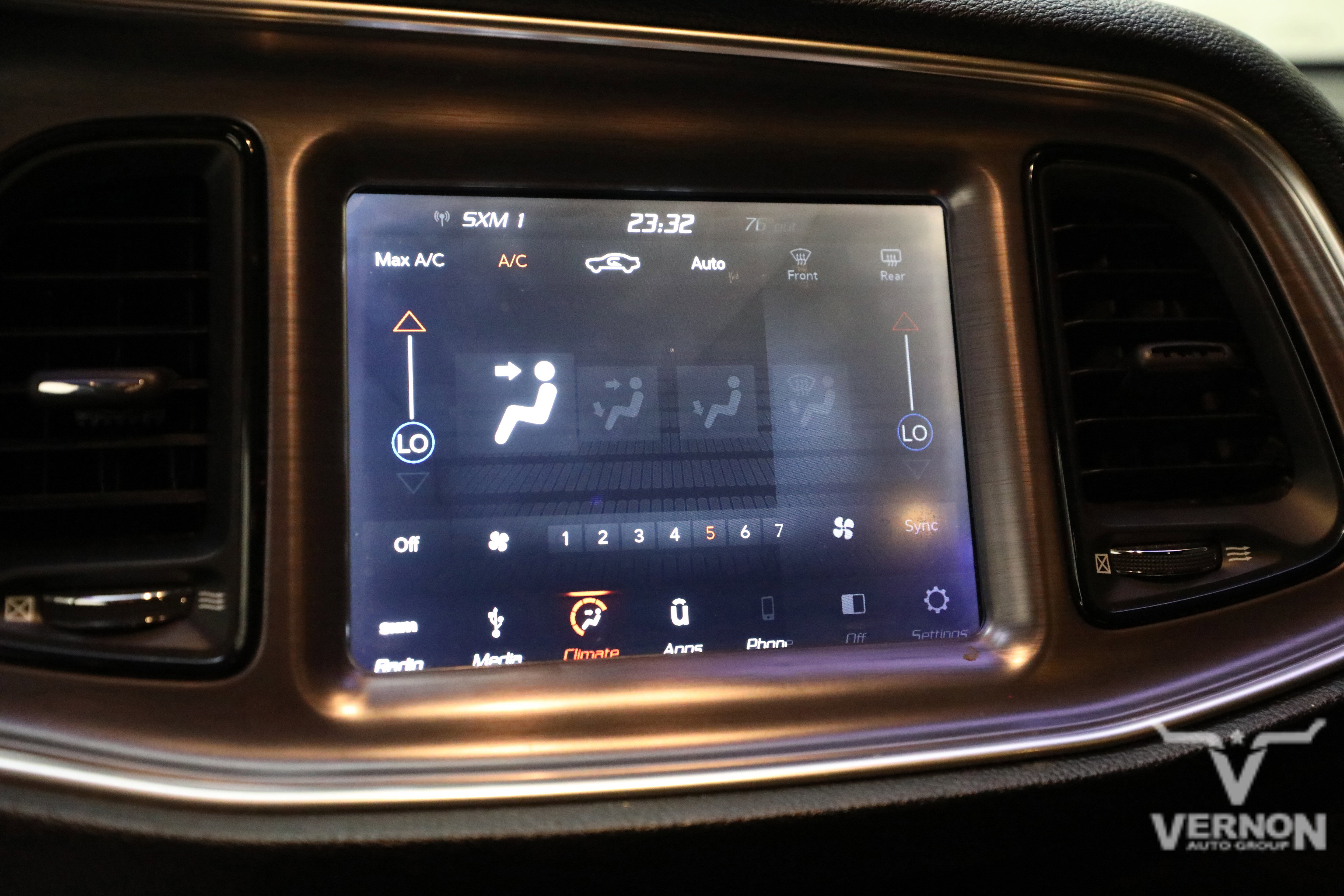Used 2018 Dodge Challenger R/T Scat Pack image 22