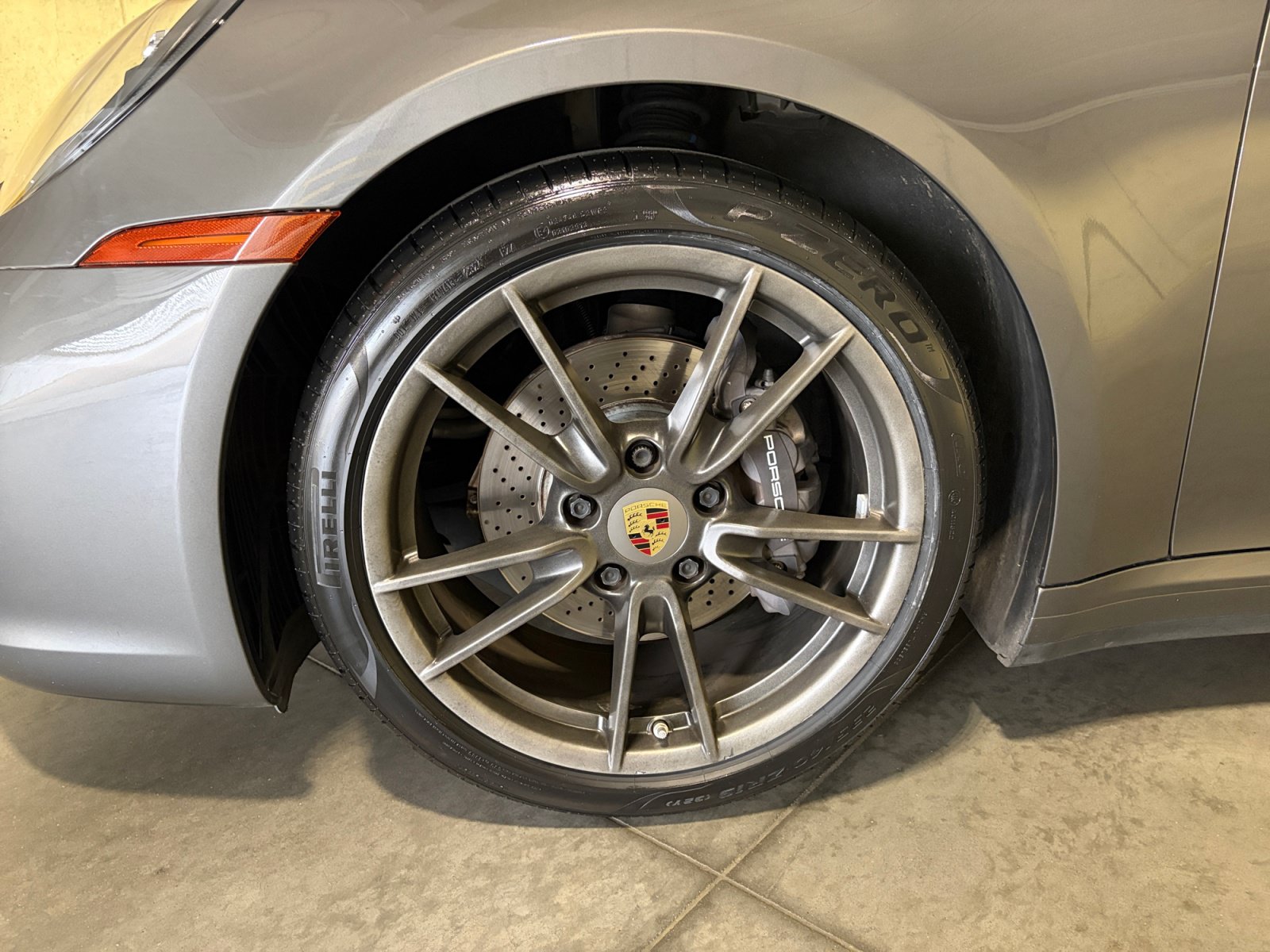 Used 2021 Porsche 911 Carrera RWD image 18