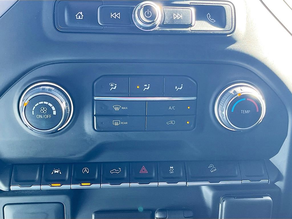 Used 2023 Chevrolet Silverado 1500 Custom Trail Boss w/ LPO, Dark Essentials Package image 15