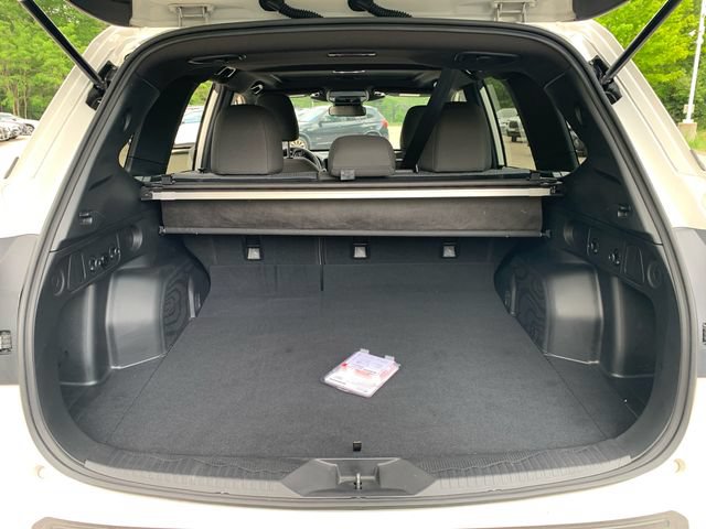 Certified 2025 Subaru Forester Premium AWD/4WD image 13