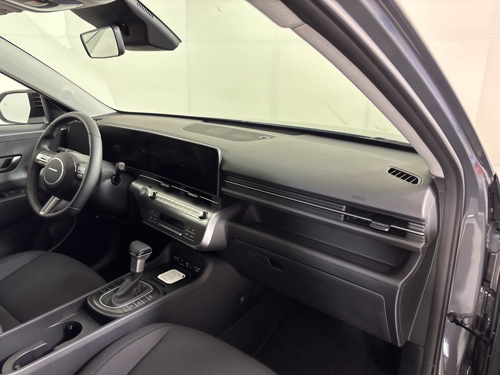 New 2027 Hyundai Kona SEL Sport FWD image 13