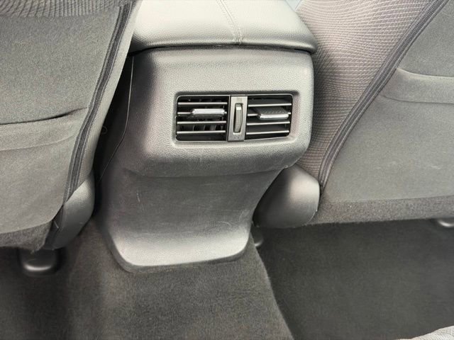 Used 2017 Honda Accord EX image 18