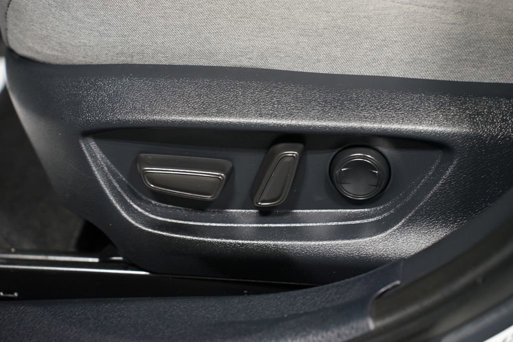 Certified 2025 Toyota Camry LE w/ Convenience Package image 33