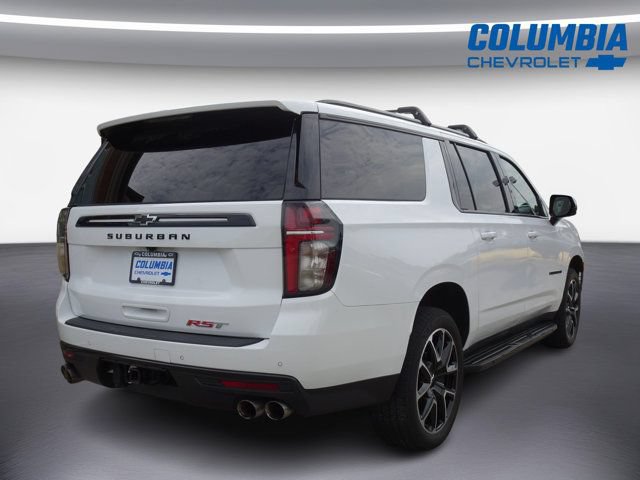 Used 2023 Chevrolet Suburban RST w/ Sport Performance Package AWD/4WD image 3