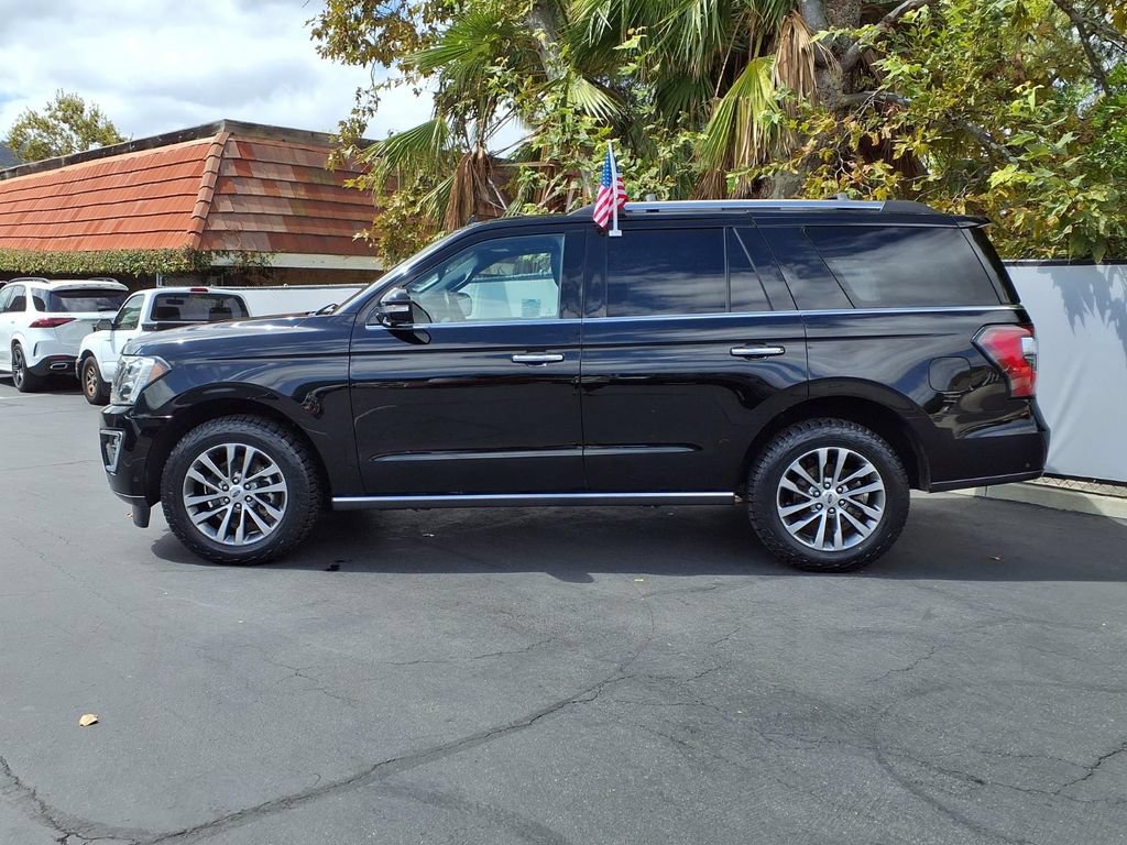 Used 2018 Ford Expedition Limited w/ Equipment Group 301A AWD/4WD image 4