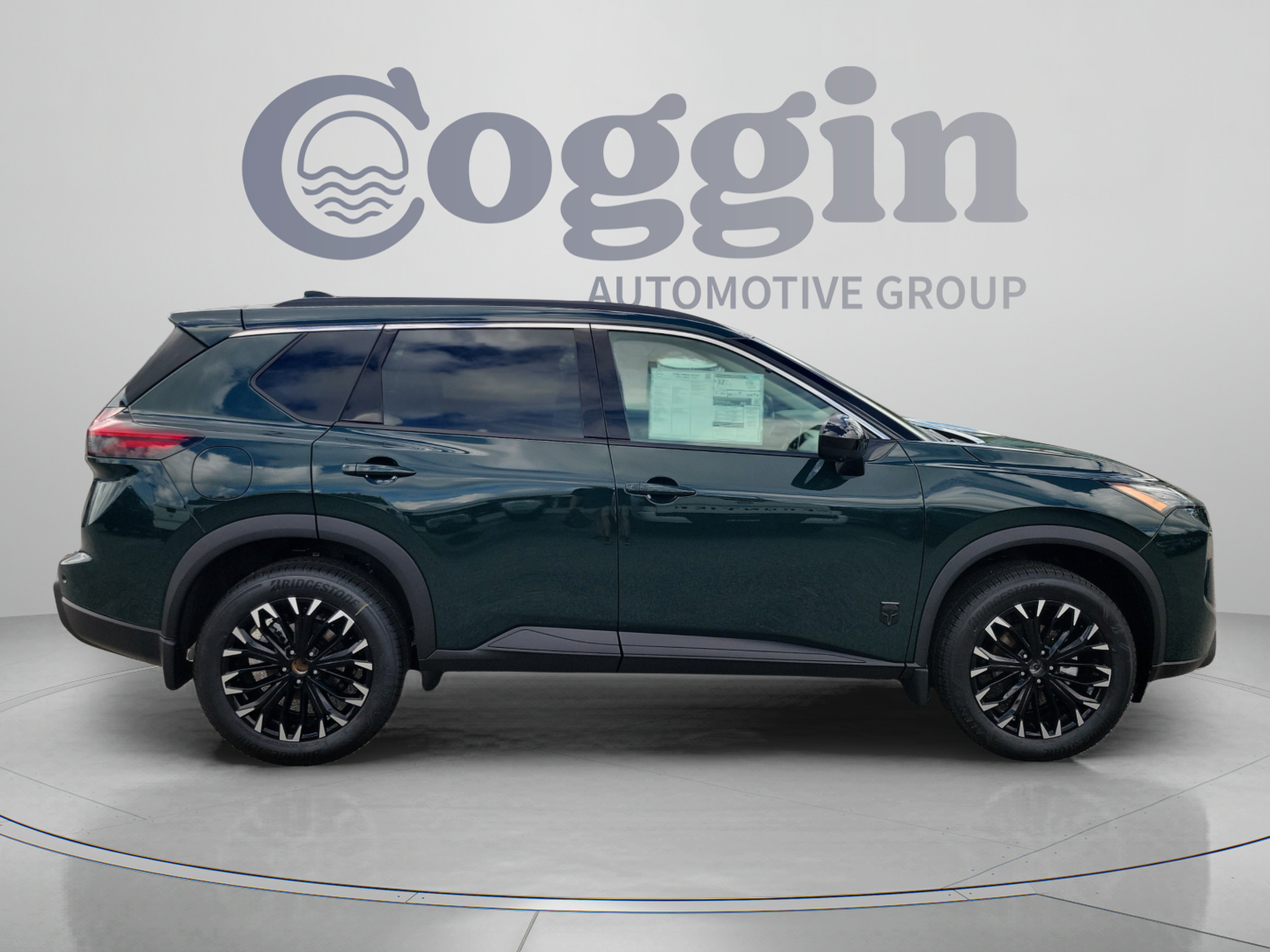 New 2026 Nissan Rogue Dark Armor FWD image 6
