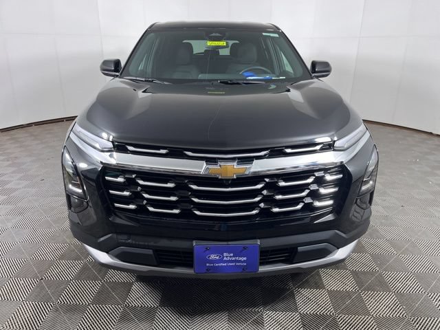 Used 2026 Chevrolet Equinox LT AWD/4WD image 2