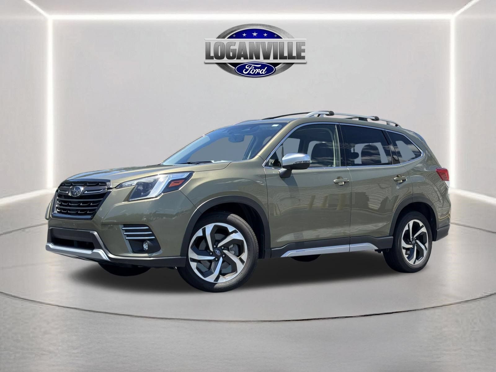 Used 2024 Subaru Forester Touring AWD/4WD image 1