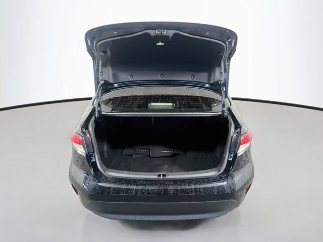Used 2025 Toyota Corolla LE FWD image 29