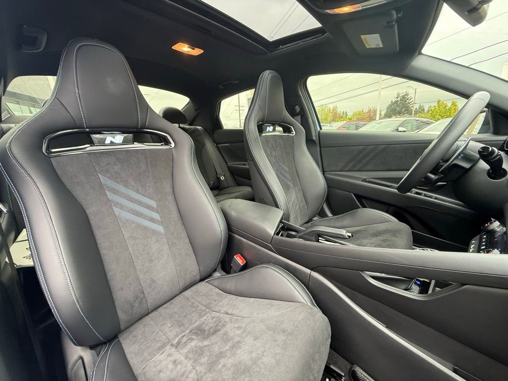 Certified 2025 Hyundai Elantra N FWD image 19