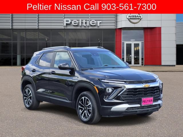 Used 2025 Chevrolet TrailBlazer LT image 1