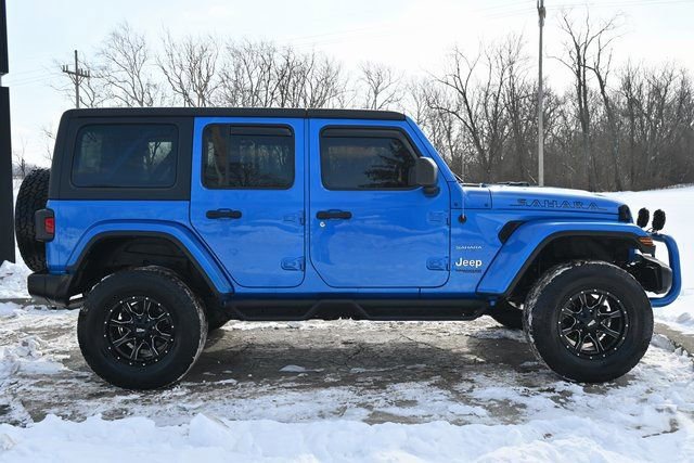 Used 2021 Jeep Wrangler Unlimited Sahara image 3